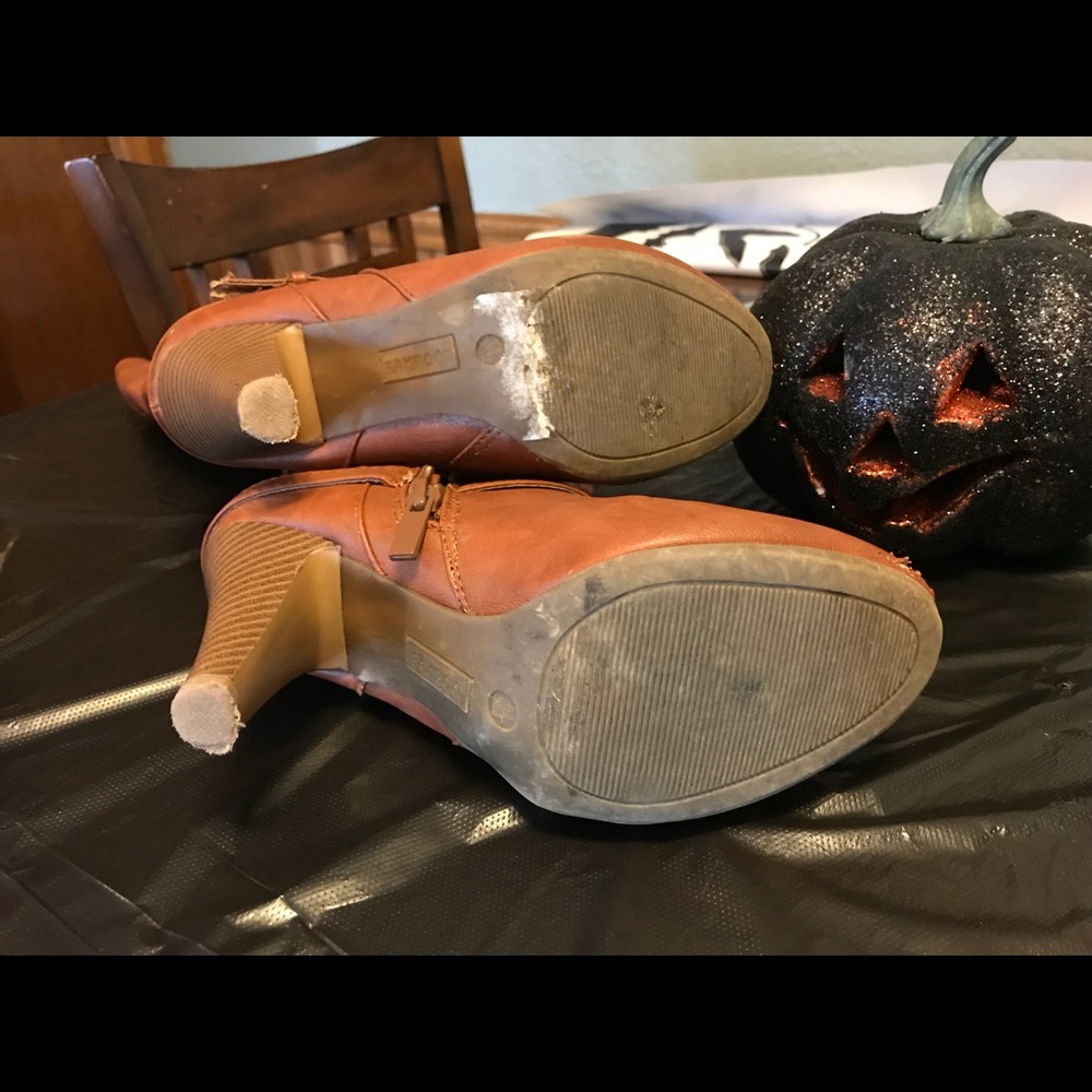 💸Boot Sale💸 - Picture 3 of 4