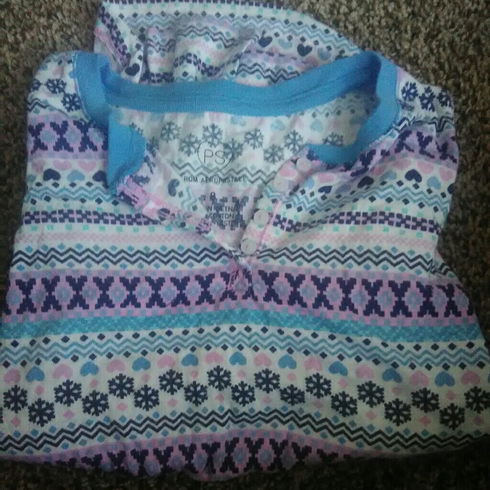 Aeropostale top