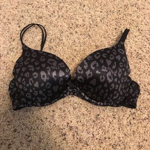 Victoria’s Secret push up bra