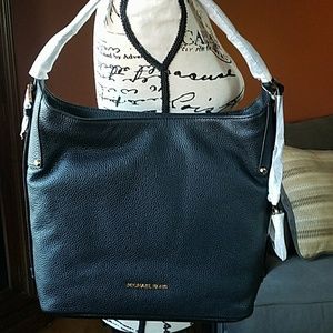 Gorgeous Michael Kors bag