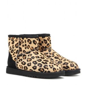UGG Classic Mini Leopard Boots