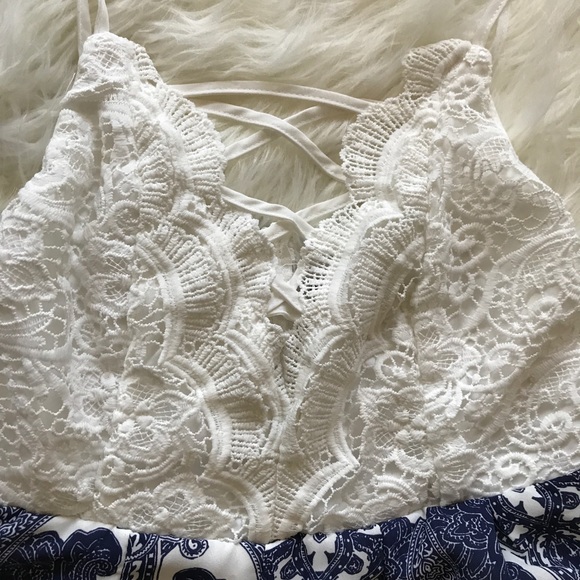 Romper - Picture 2 of 4