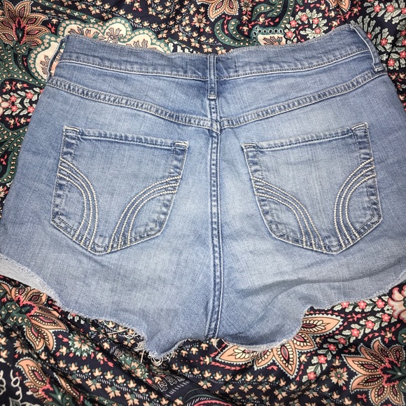 Holliter shorts - Picture 2 of 3