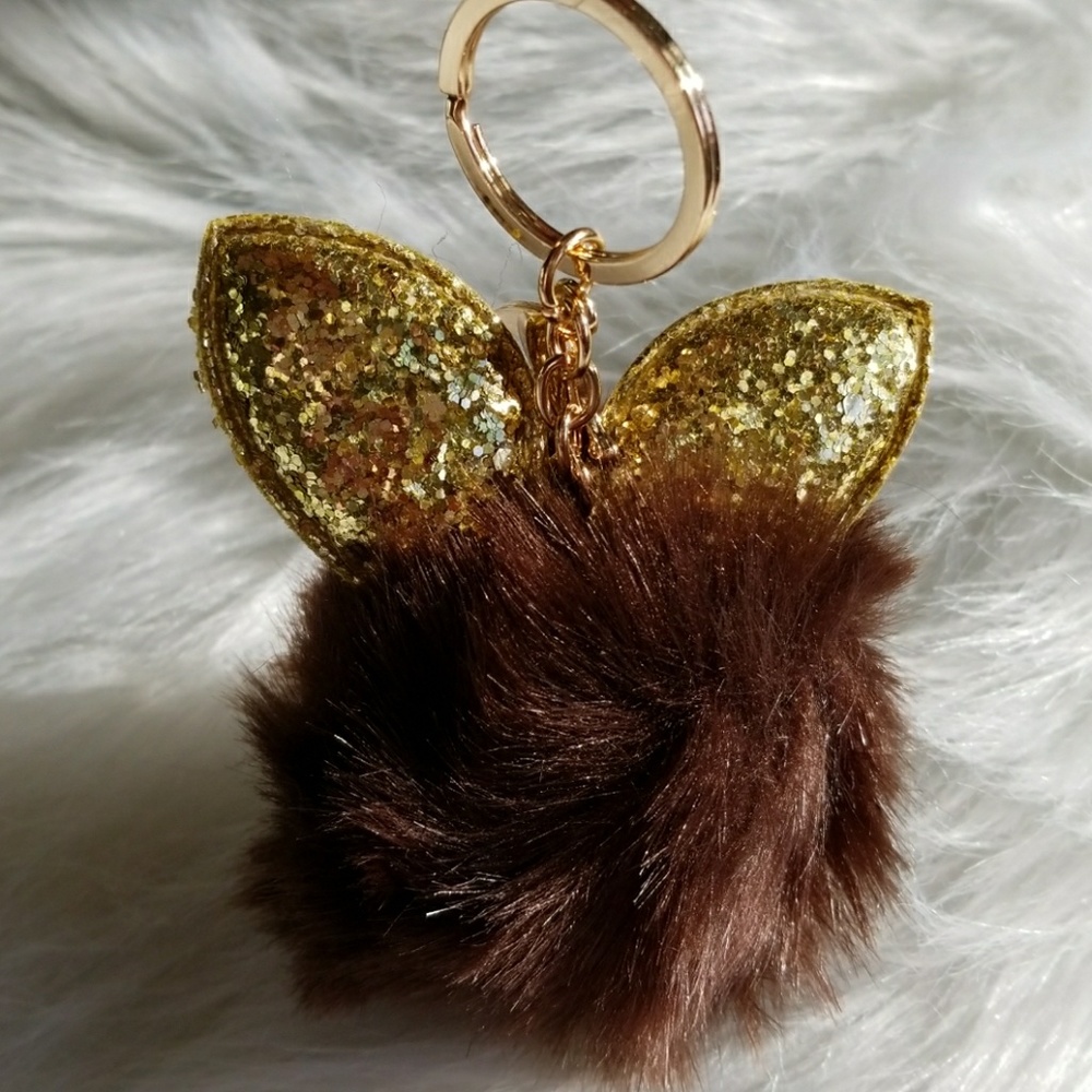💕Faux Fur Pompom Keychain