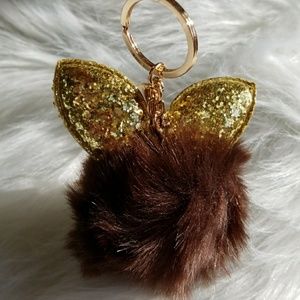 💕Faux Fur Pompom Keychain