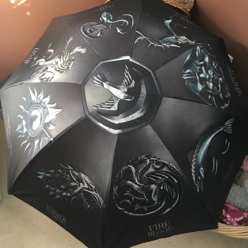 Game of Thrones sigil umbrella 🌂