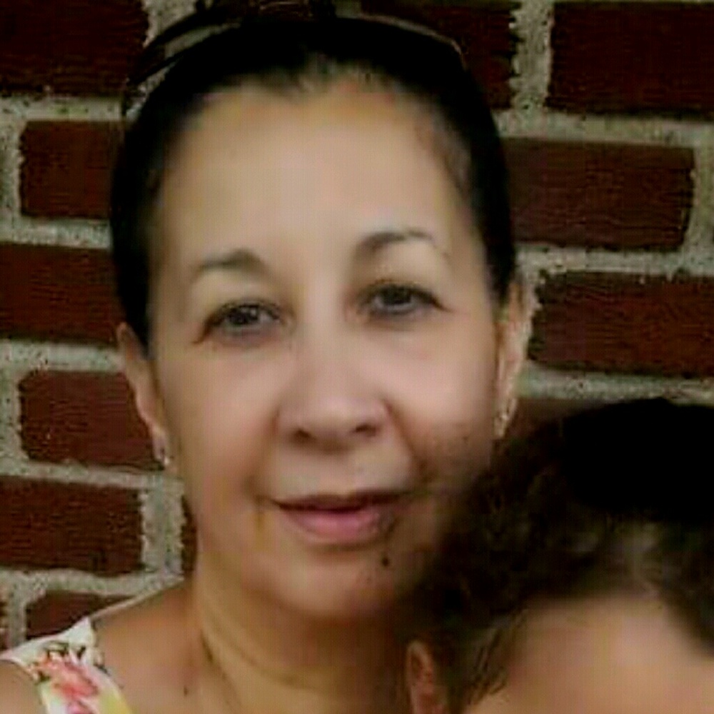 Meet your Posher, Gloria