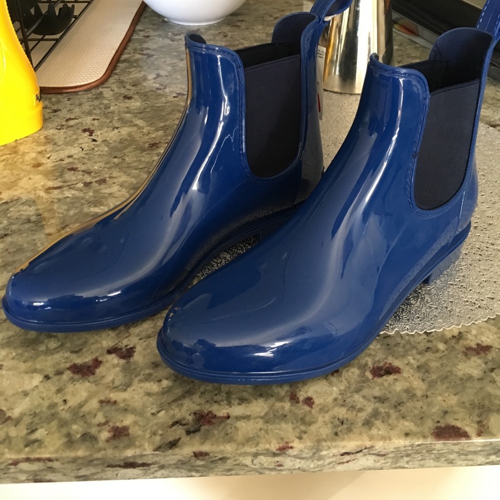 Brand new ! Ralph Lauren Blue Rain boots! Size:10