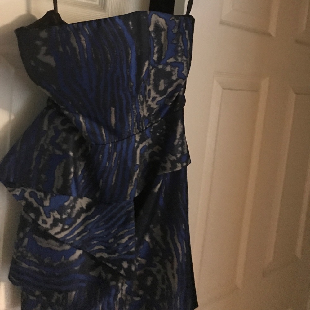 Bebe dress