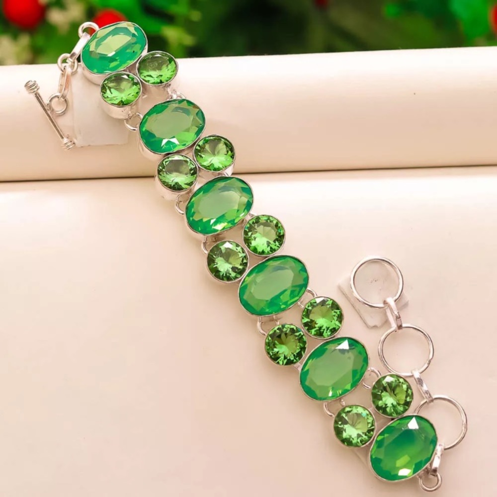💚GREEN MILKY OPAL➕PERIDOT BRACELET•925 STERLNG💚 - Picture 1 of 8
