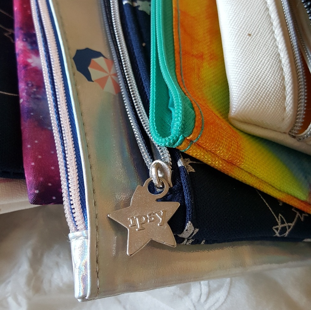 15 IPSY Makeup Bags