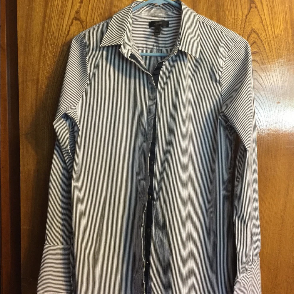 Very cute , EUC JCrew long tunic -shirt