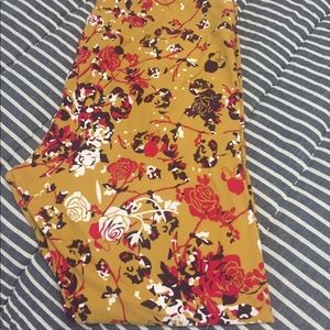 TC Disney leggings hidden Minnie Mouse