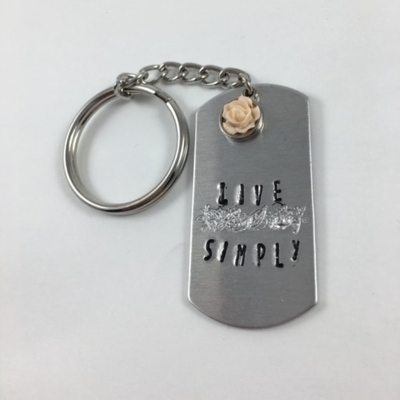 Live Simply Keychain / Minimalist Quote Keychain - Picture 2 of 3