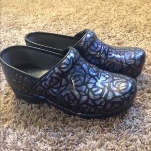 Size 39 Dansko Nursing Clogs