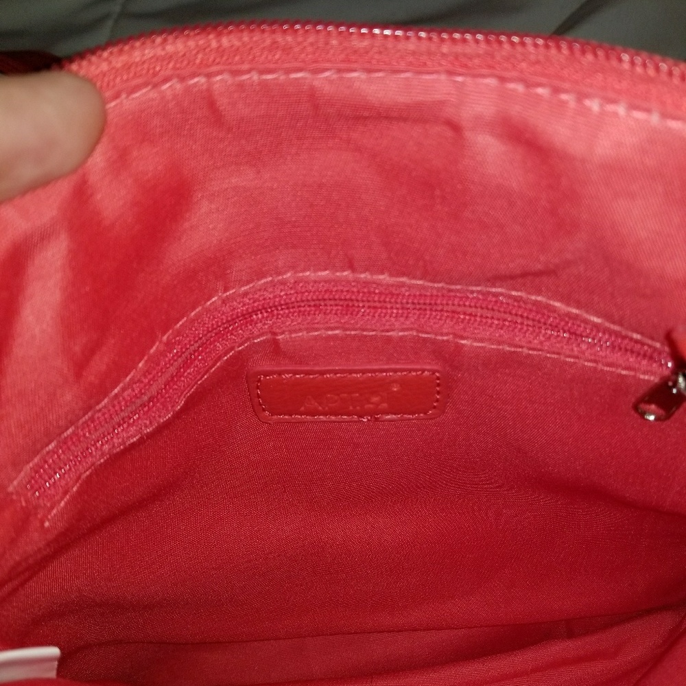 Purse - Picture 2 of 2