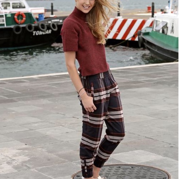 Burgundy Plaid Joggers - Picture 3 of 7