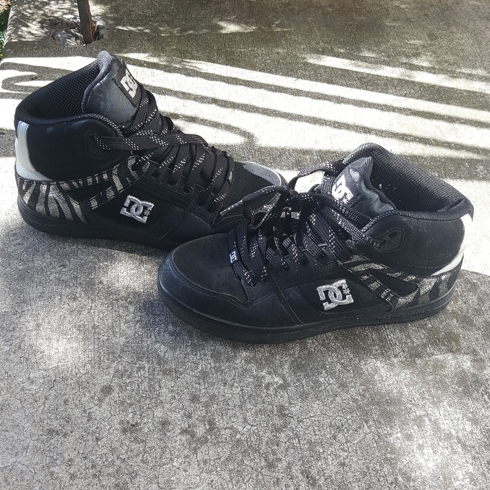 DC High top shoes