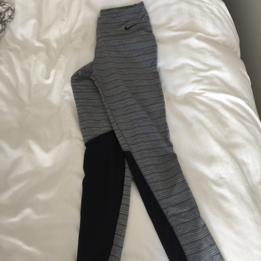 Dri Fit Nike Leggings Size M