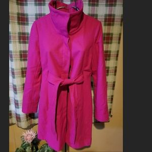 Old navy Size Small Stylish Pink coat like new Old navy Size Small Stylish Pink coat like new