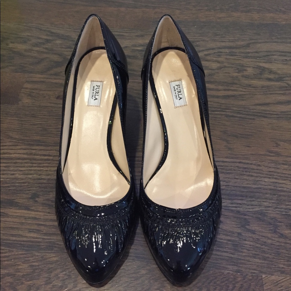 Furla patent heels