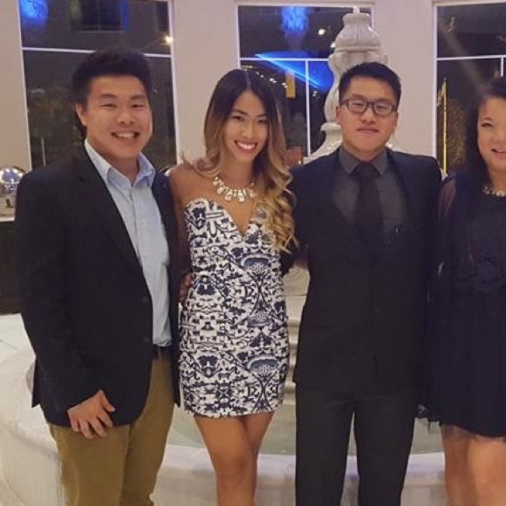 Missguided blue & white pattern mini dress size 4