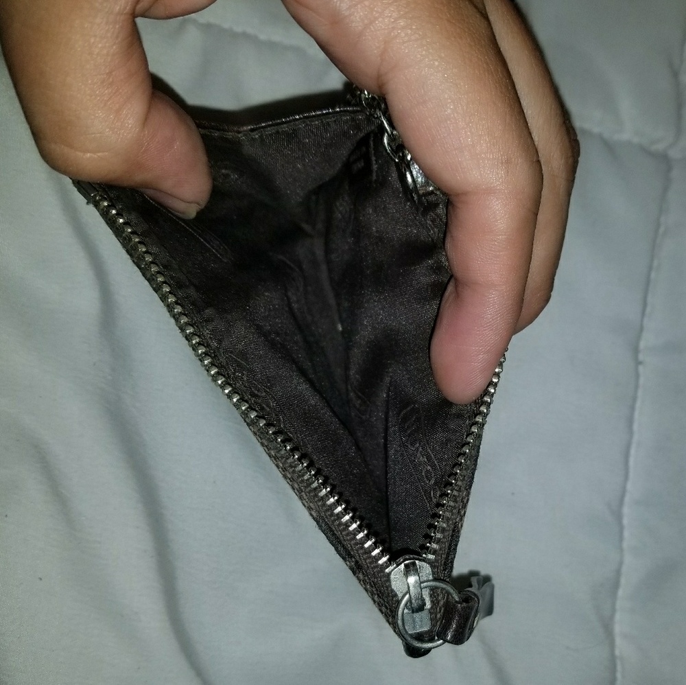 Purse - Picture 2 of 2
