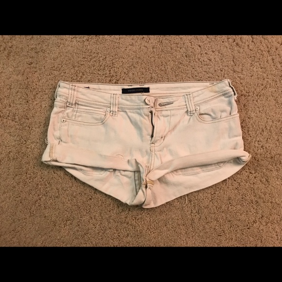 Jean Shorts - Picture 1 of 3