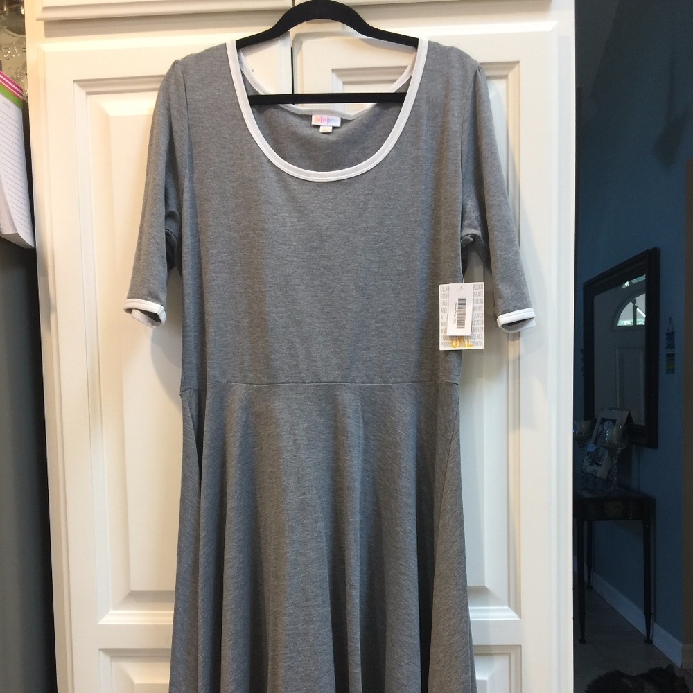 LULAROE GRAY 3XL NIC0LE