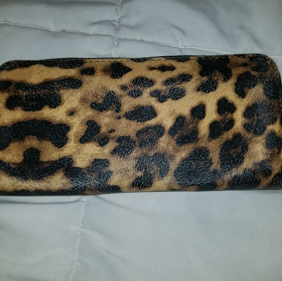 Wallet - Picture 1 of 2