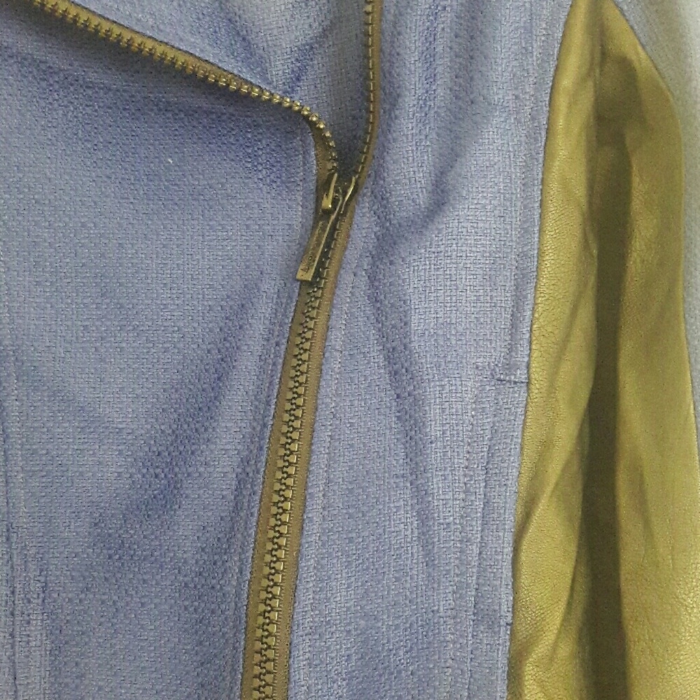 Jacket - Picture 2 of 4