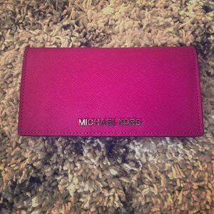 Michael Kors Snap Wallet