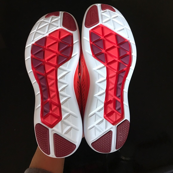 Nike FITSOLE - Picture 3 of 5