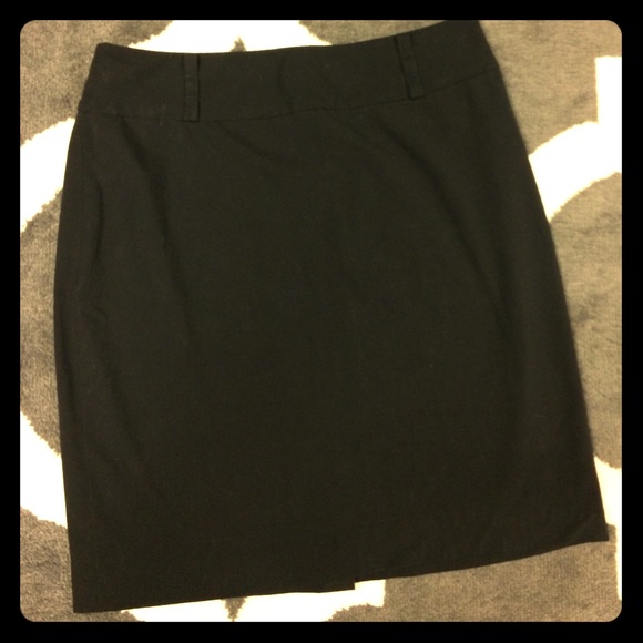 Black Pencil Skirt, size 6 - Picture 1 of 4