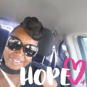 Meet your Posher, Sandra