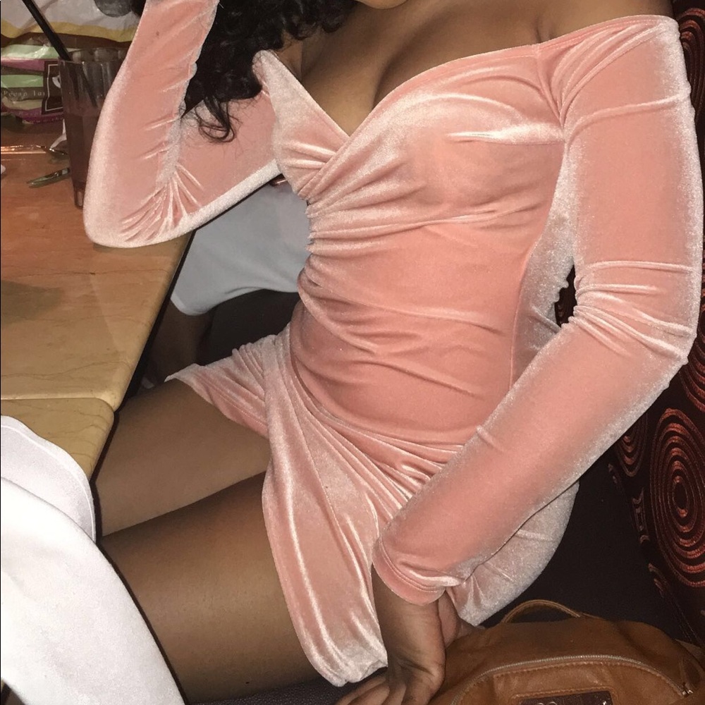 Off The Shoulder Velvet Wrap Bodycon Dress