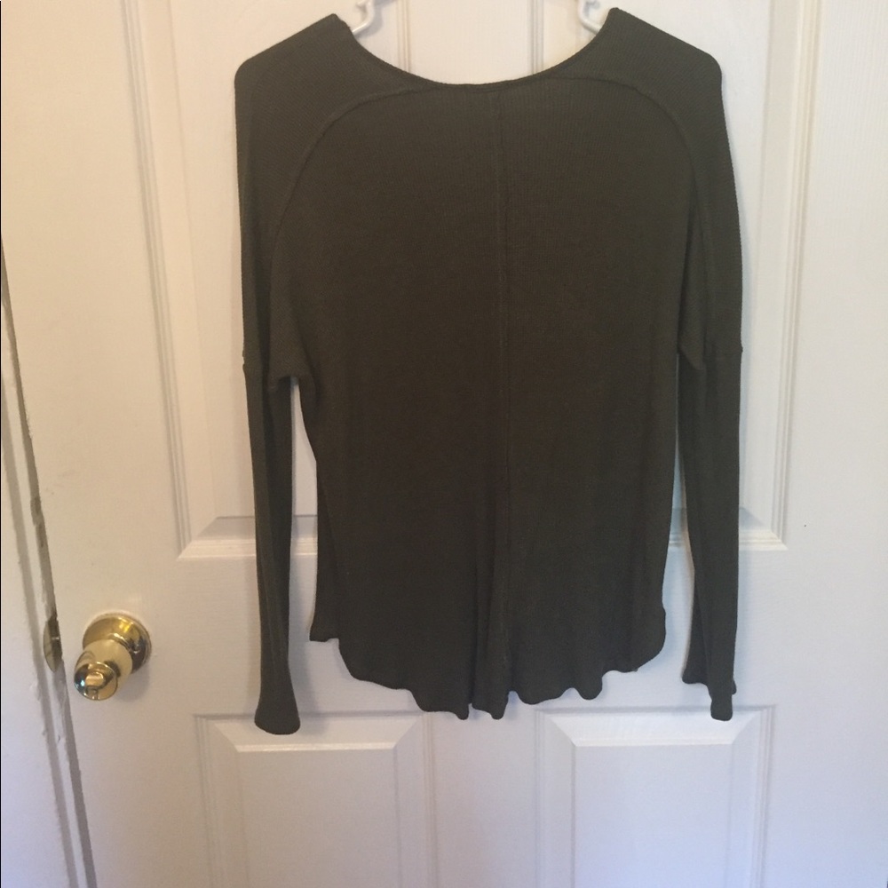 Army green sweater - Picture 2 of 2