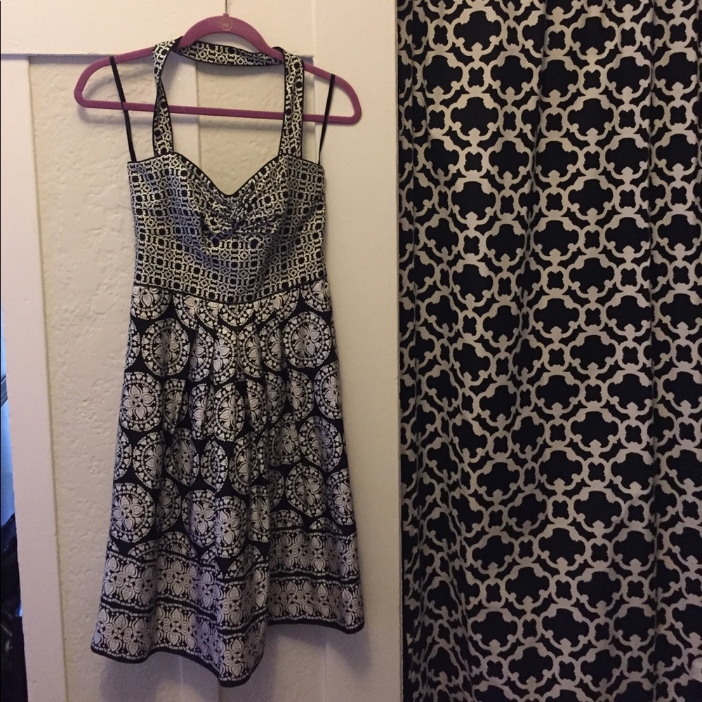 White House/Black Market Dress