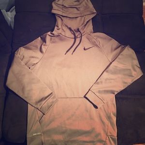 Dark green Nike dri-fit hoodie, like new, worn 2x