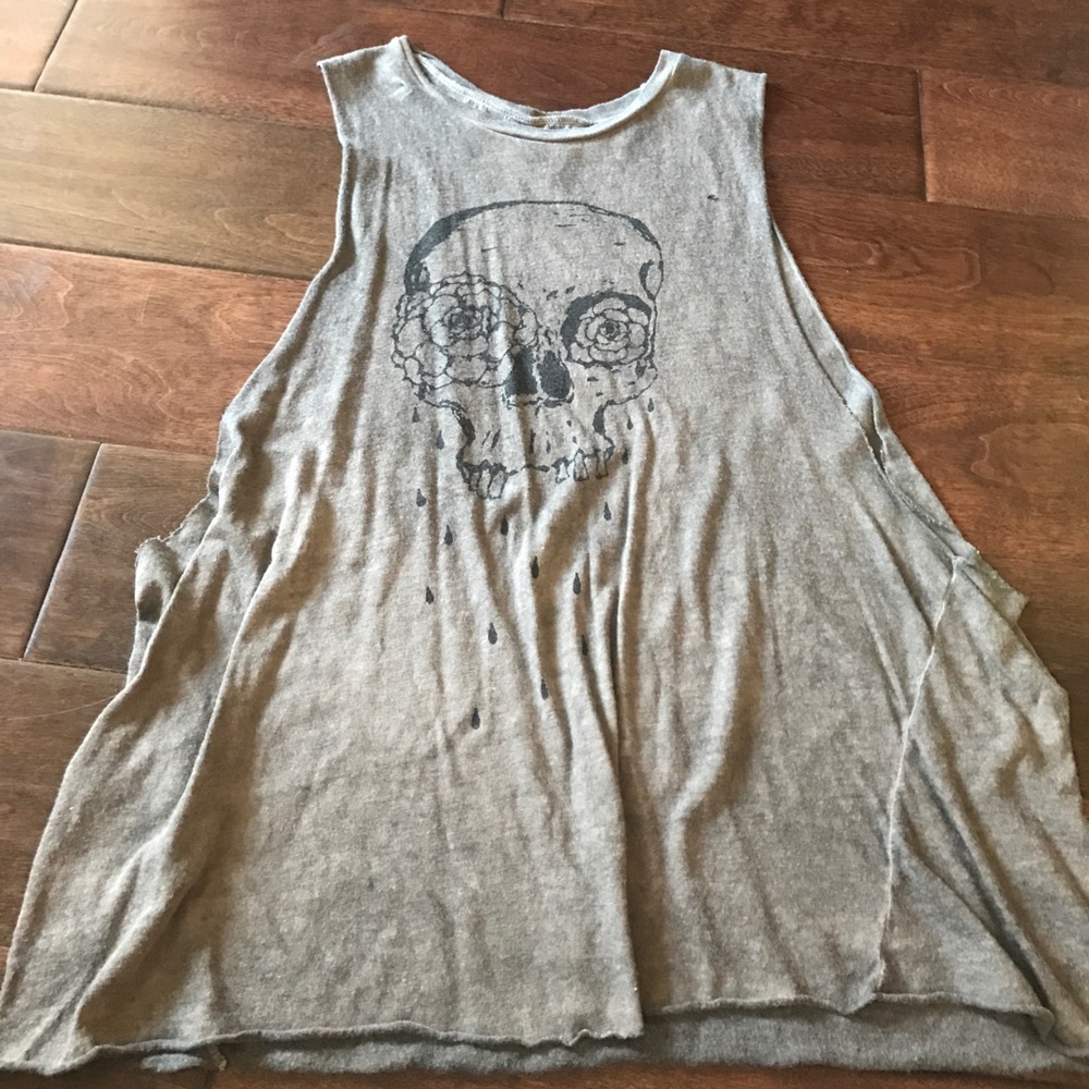 Brown skull muscle shirt