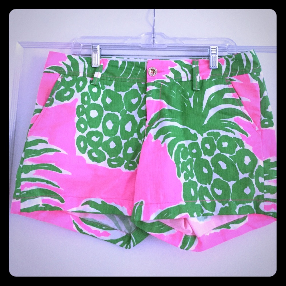 Lilly Pulitzer Shorts. 5" inseam. So cute!