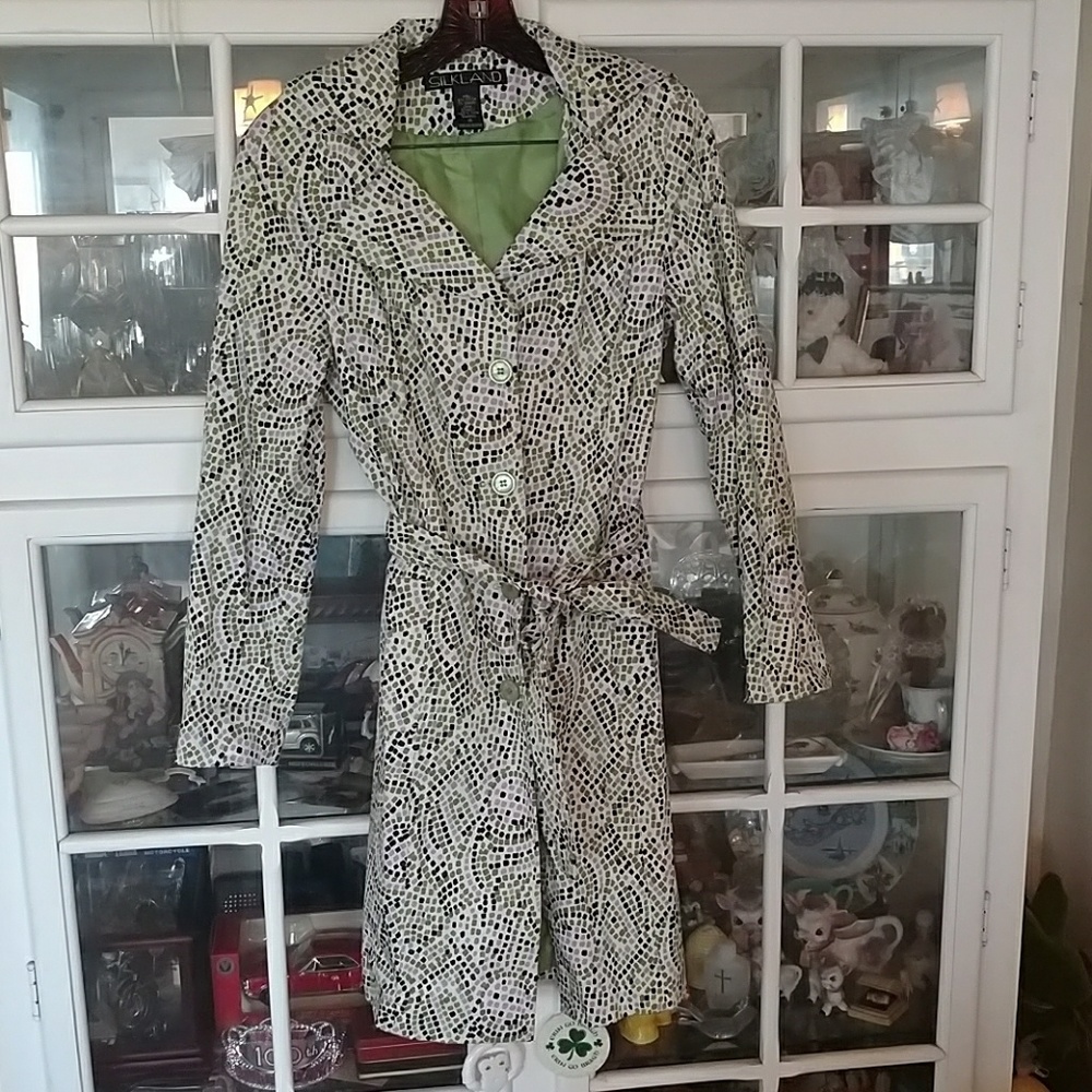 Trench coat