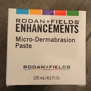 Rodan+Fields ENHANCEMENTS Micro-Dermabrasion Paste