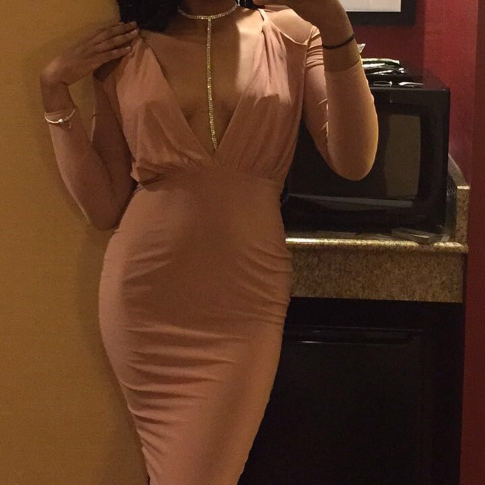 Open Shoulder Midi Bodycon Dress