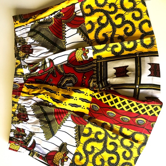 SOLD! African Print Women’s Shorts - Picture 4 of 4