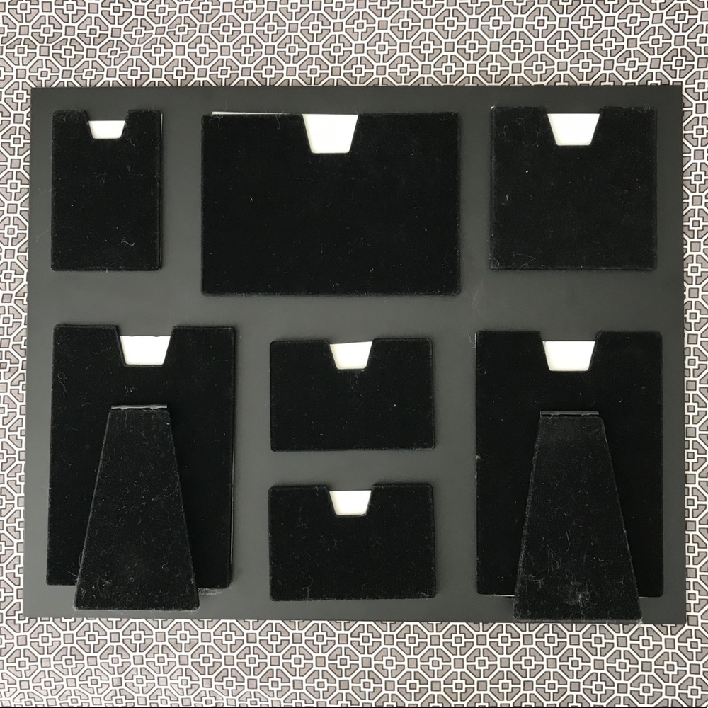 🌴2/$25 OR $19🌴1 Modern Glass & 2 Magnetic Frames - Picture 4 of 8