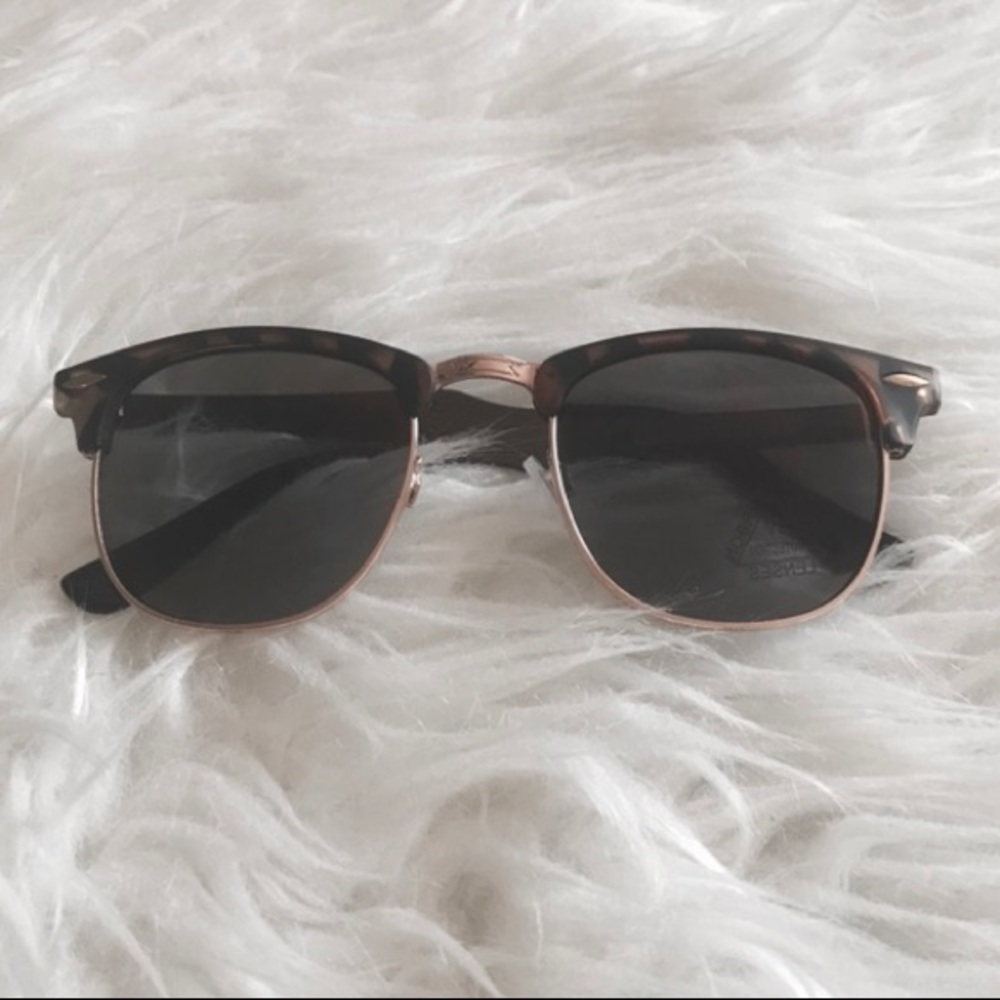 Sunnies