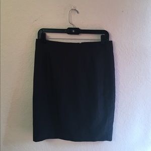 Love 21 Black pencil skirt!! Forever 21 Love 21 Black pencil skirt!! Forever 21