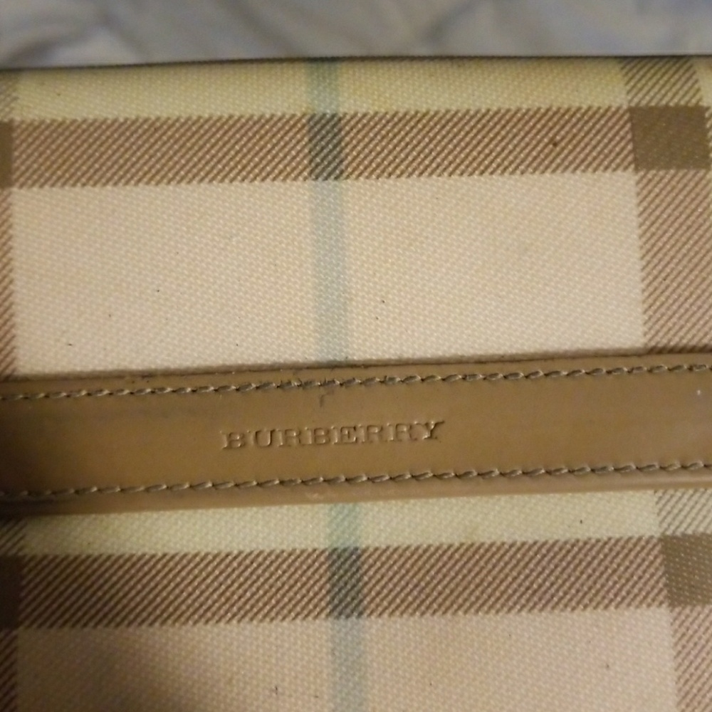 Wallet - Picture 2 of 3