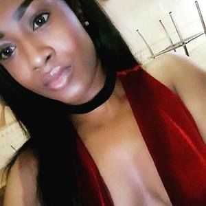 Meet your Posher, Celeese